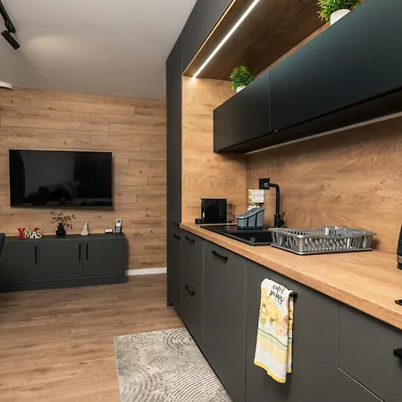 4 * Velingrad