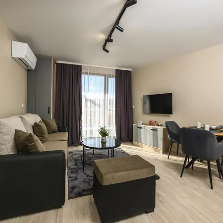 4 Apartment Welingrad